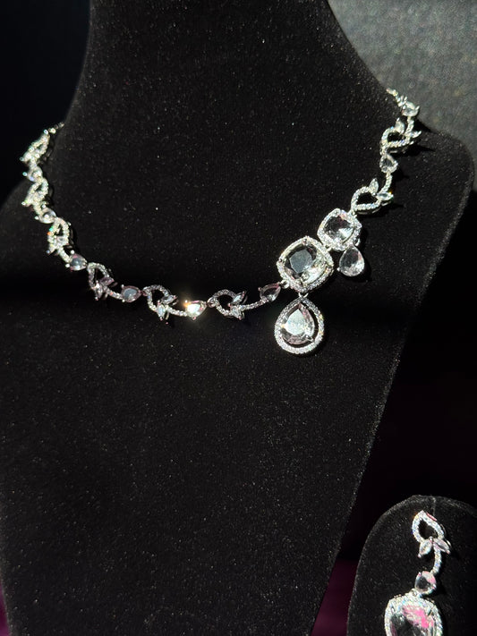 Twinkling Elegance Necklace Set