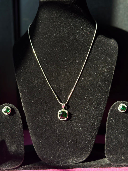 Enchanting Emerald Elegance Pendant Set