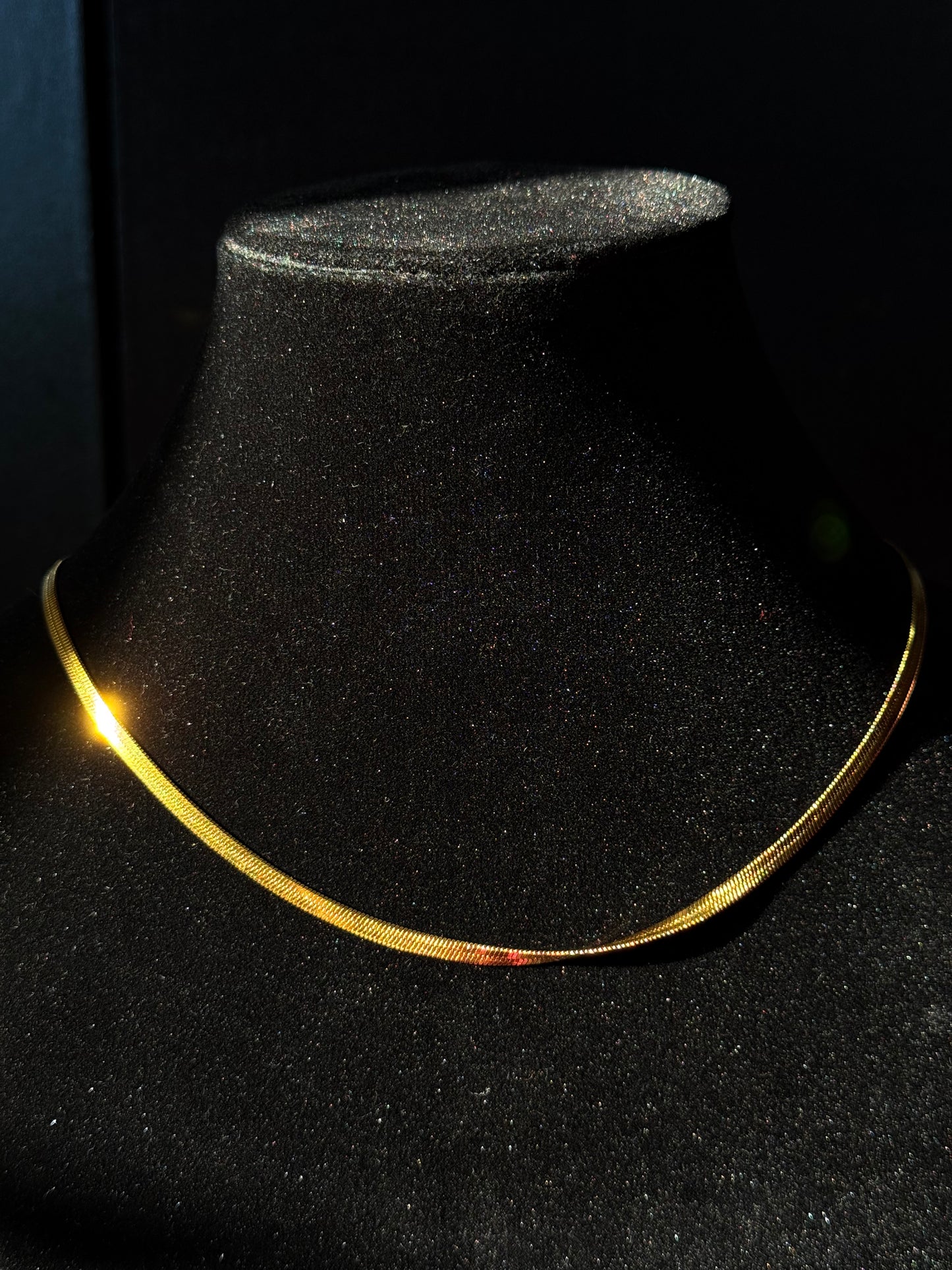 Snake skin Glow Sleek Chain