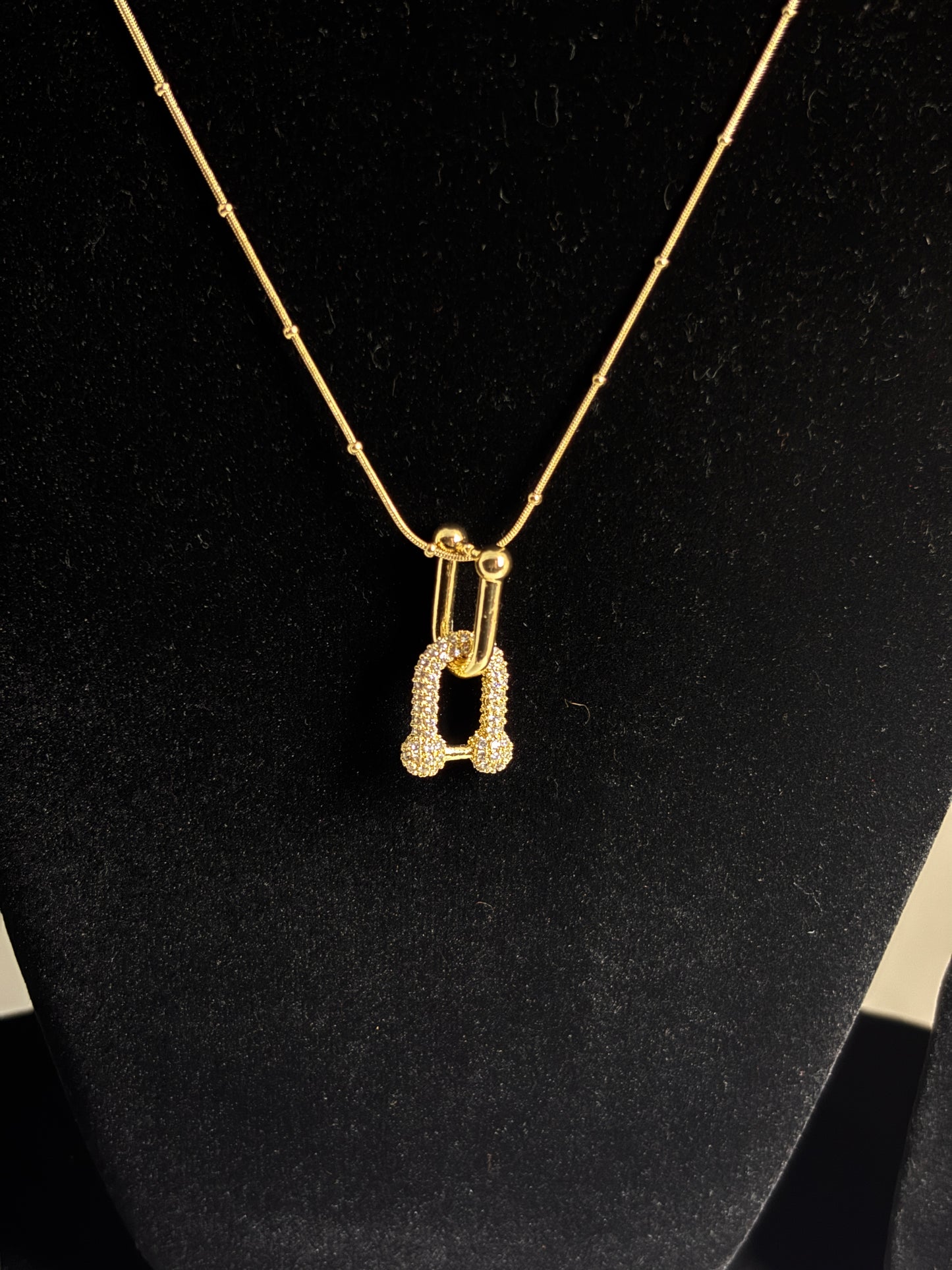 Eternal Link Diamond Pendant