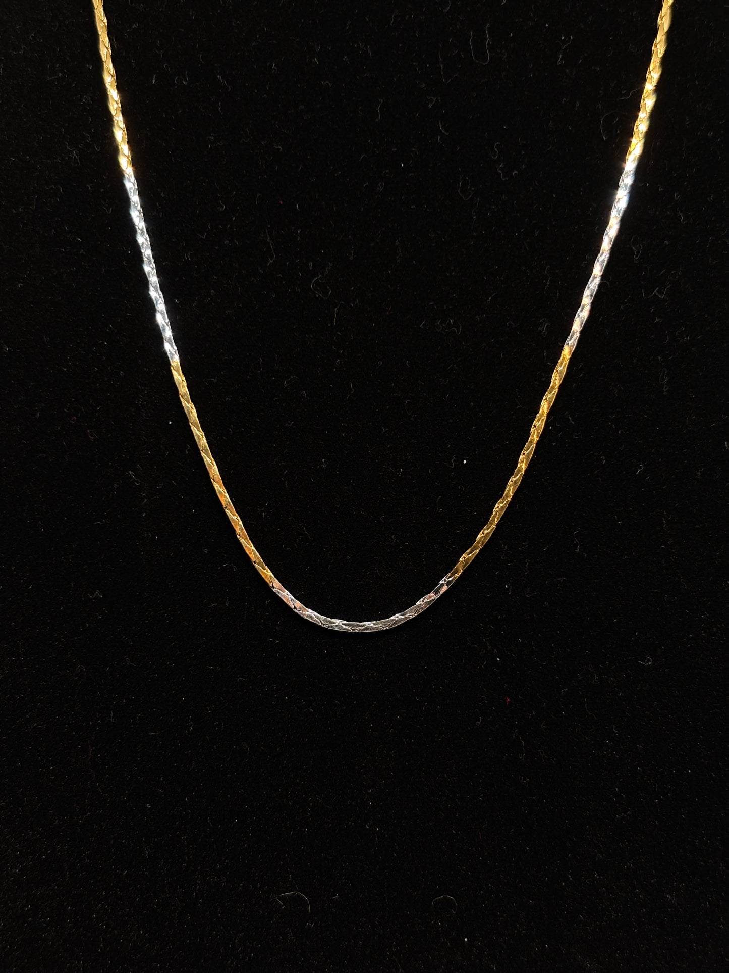 Two-Tone Twist Chain Necklace