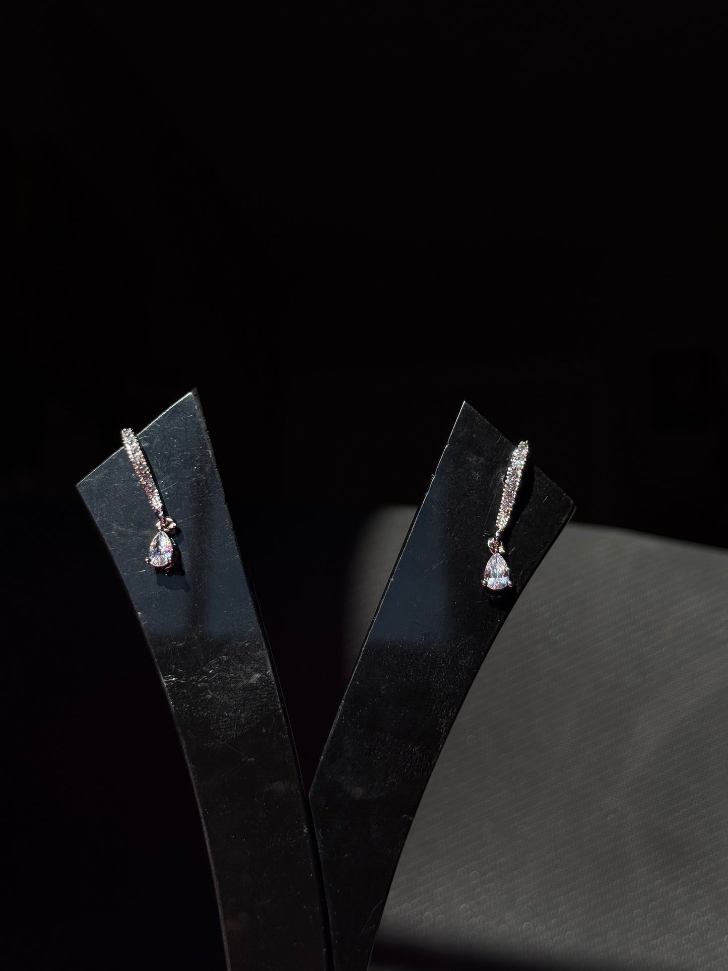Elegant Teardrop Sparkle Earrings