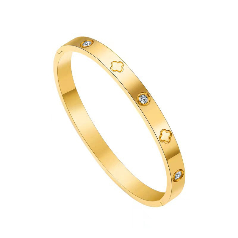 Elegant Shape Flower Gold Plated Rhinestones Bangle