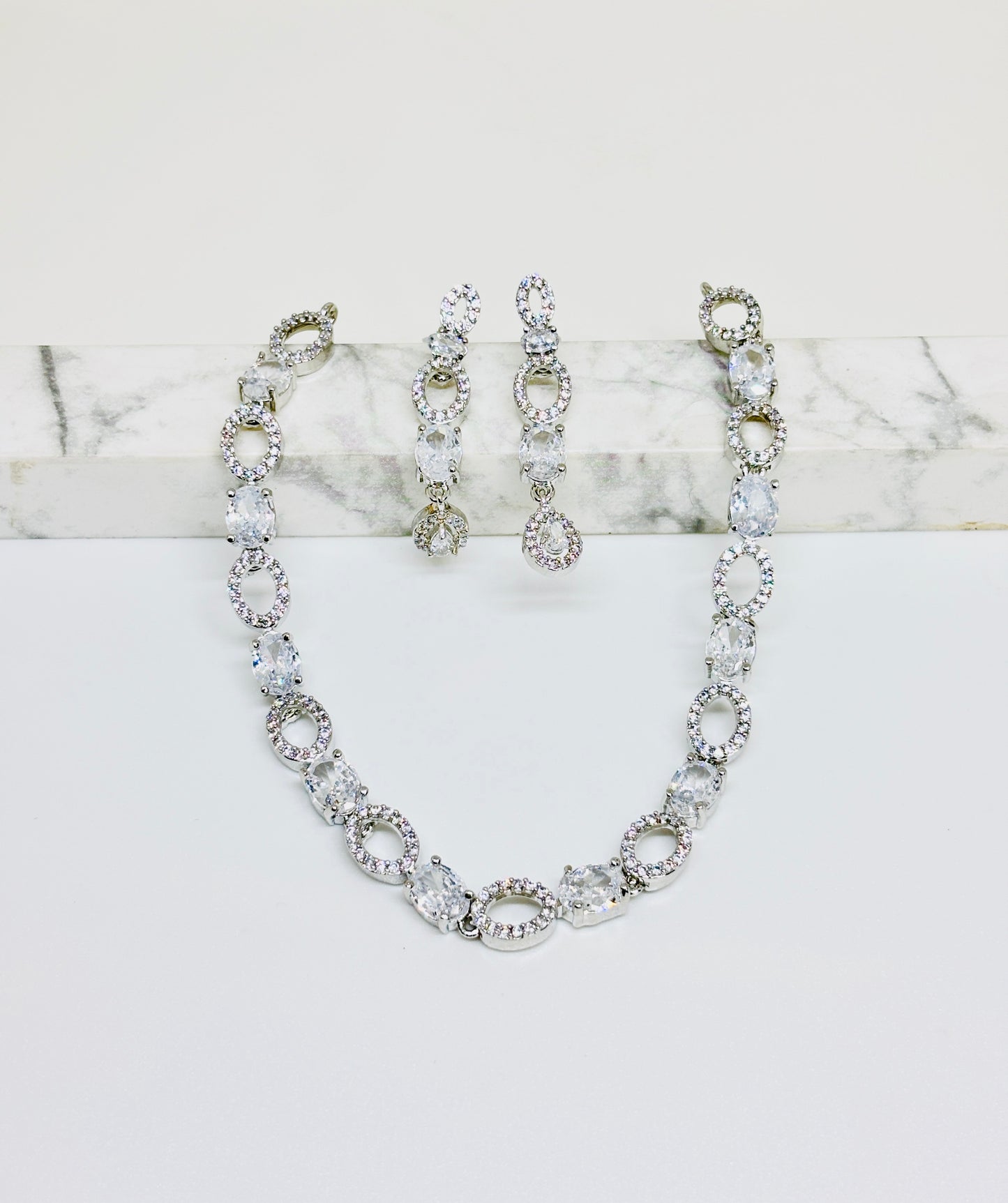 Elegant American diamond necklace✨