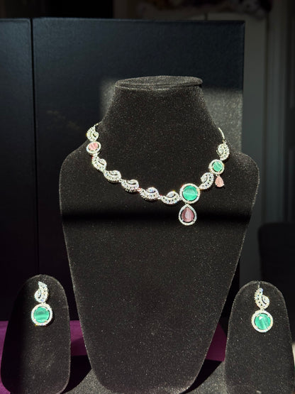 Regal Radiance Necklace Set