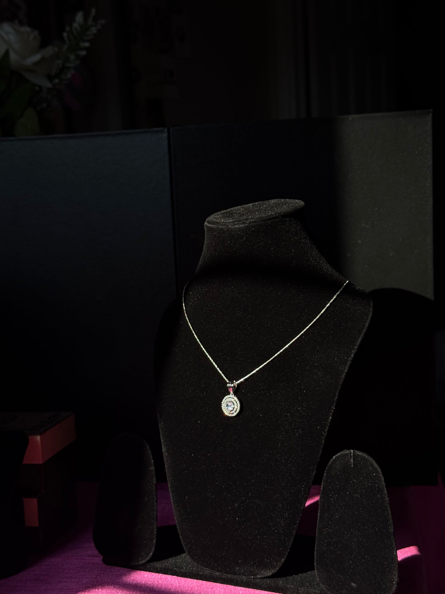 Twilight Glow Pendant Set